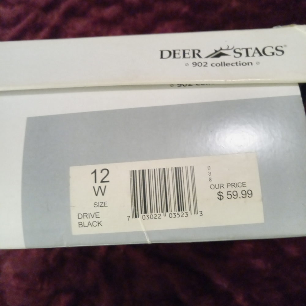 Deer stags meomerory foam with dress socks size 12 black casual